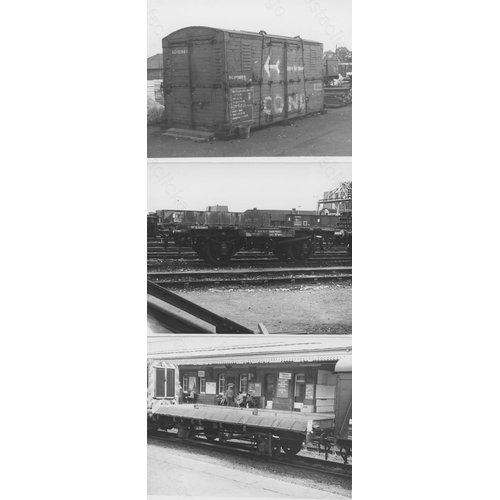 144 - Railway. Infrastructure - Wagons. A selection of approx. 180, black and white and colour prints, mos... 