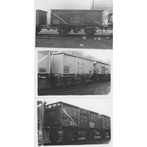 145 - Railway. Infrastructure - Wagons. A selection of approx. 150, black and white and colour prints, mos... 