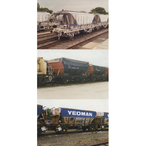 145 - Railway. Infrastructure - Wagons. A selection of approx. 150, black and white and colour prints, mos... 