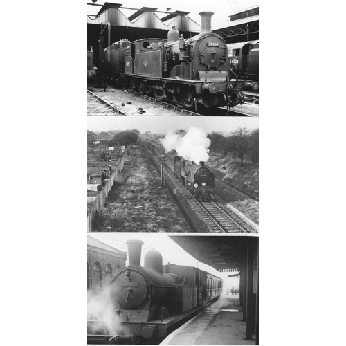 16 - Railway. B.R. Steam and Diesel. A box of Approx. 700, black and white, postcard size prints. The pri... 