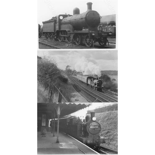 18 - Railway. B.R. Steam. A box of Approx. 700+, black and white, postcard size prints. The prints featur... 