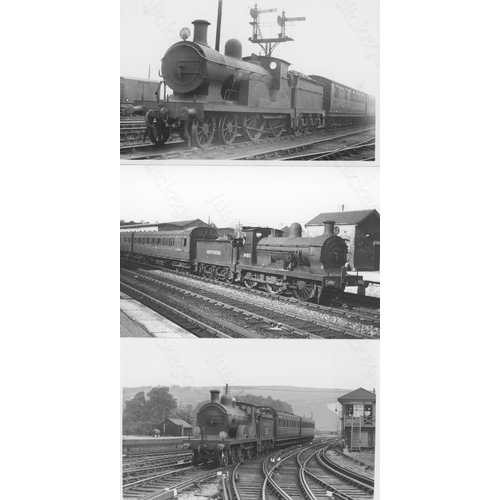 193 - Railway. B.R. Steam. A good collection of approx. 150, black and white, postcard size prints. The pr... 