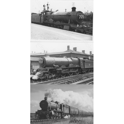 197 - Railway. B.R. Steam. A good collection of approx. 270+, black and white, postcard size prints. The p... 