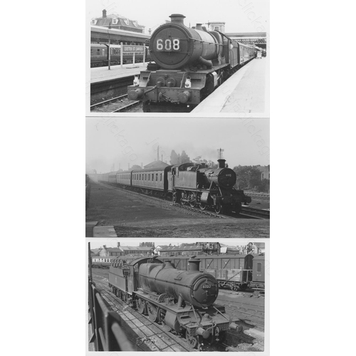 197 - Railway. B.R. Steam. A good collection of approx. 270+, black and white, postcard size prints. The p... 