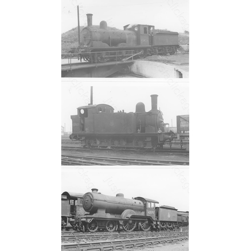 199 - Railway. B.R. Steam. A good collection of approx. 285, black and white, postcard size prints. The pr... 