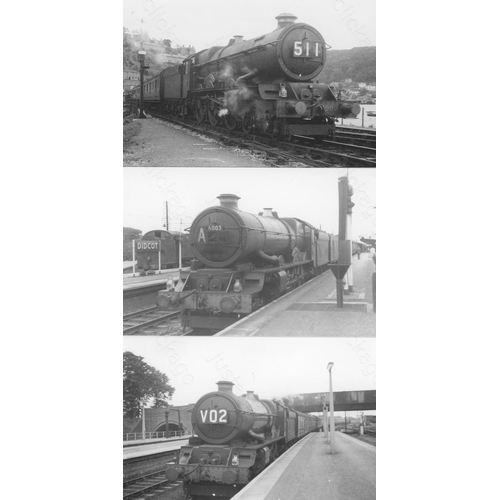 209 - Railway. BR(W)/GWR Locomotives. A good collection of approx. 500, black and white postcard size prin... 