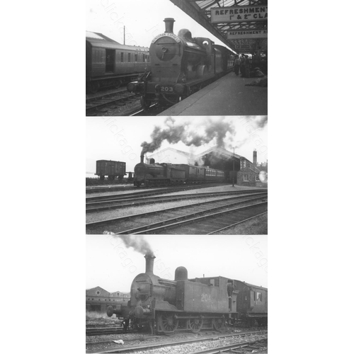 241 - Railway. Overseas Traction - IRELAND. A selection of approx. 100, black and white, postcard sized pr... 