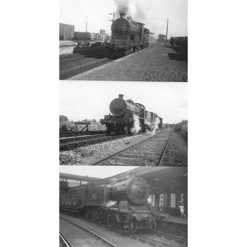 241 - Railway. Overseas Traction - IRELAND. A selection of approx. 100, black and white, postcard sized pr... 