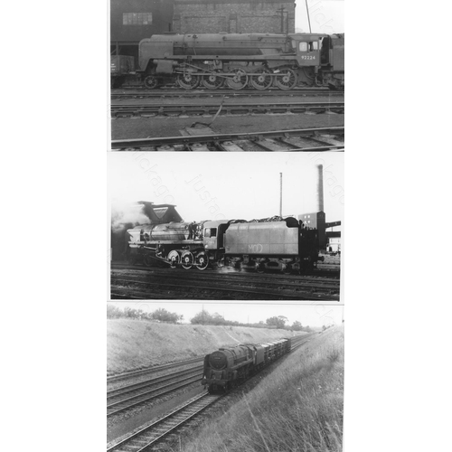 244 - Railway. BR Standard Locomotives. A good collection of approx. 350, black and white postcard size pr... 