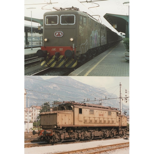 74 - Railway. Overseas Traction. A selection of approx. 180 colour prints, with a few earlier black and w... 