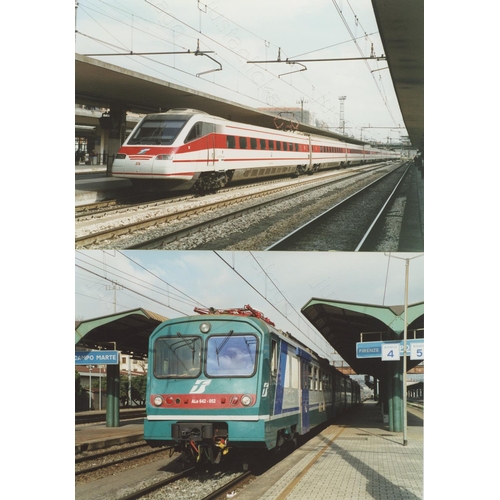 74 - Railway. Overseas Traction. A selection of approx. 180 colour prints, with a few earlier black and w... 