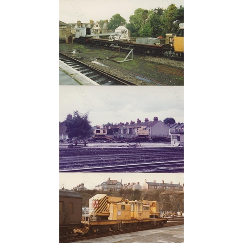 137 - Railway. Infrastructure - Wagons, signals, track machines  and cranes. A selection of approx. 130, b... 