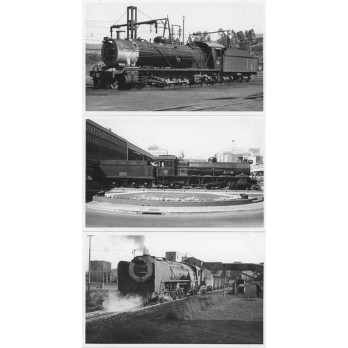 207 - Railway. Overseas Traction - SOUTH AFRICA. A collection of approx. 120, black and white, postcard si... 