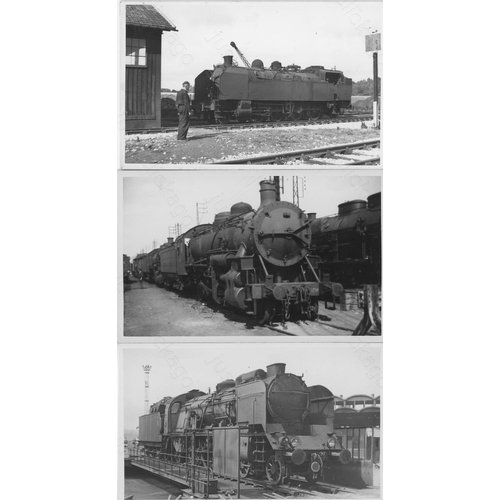 208 - Railway. Overseas Traction - FRANCE. A collection of approx. 250, black and white, postcard size pri... 