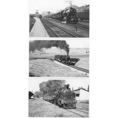 210 - Railway. Overseas Traction - TURKEY. A collection of approx. 125, black and white, postcard size pri... 