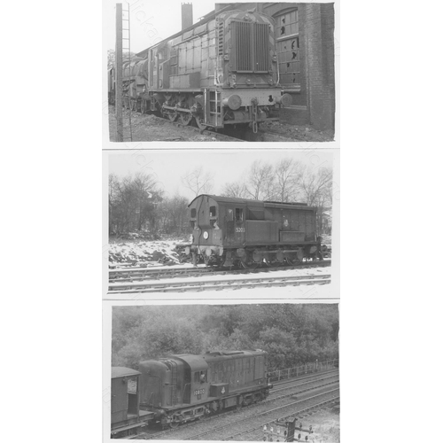 37 - Railway. Modern Traction. A fine collection of approx. 200, postcard size, black and white prints. T...