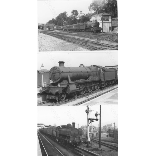 80 - Railway. G.W.R. Locomotives. A box of Approx. 700, black and white, postcard size prints. The prints... 