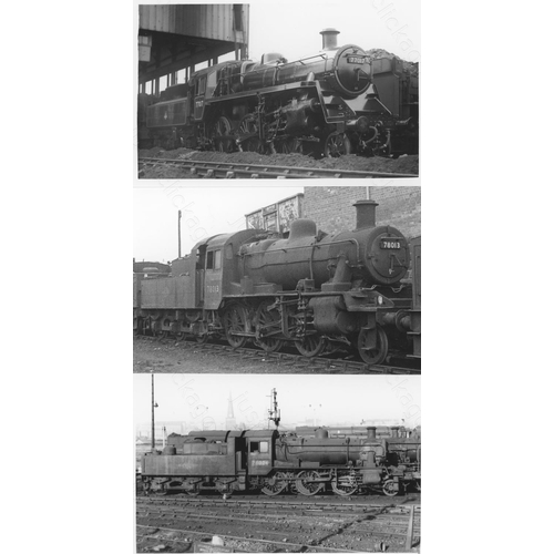 85 - Railway. B.R. Steam. A box of Approx. 500, black and white, postcard size prints. The prints feature... 