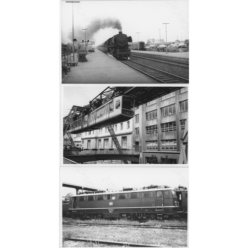 98 - Railway. Overseas Traction - WEST GERMANY. A collection of approx. 300, black and white, postcard si... 