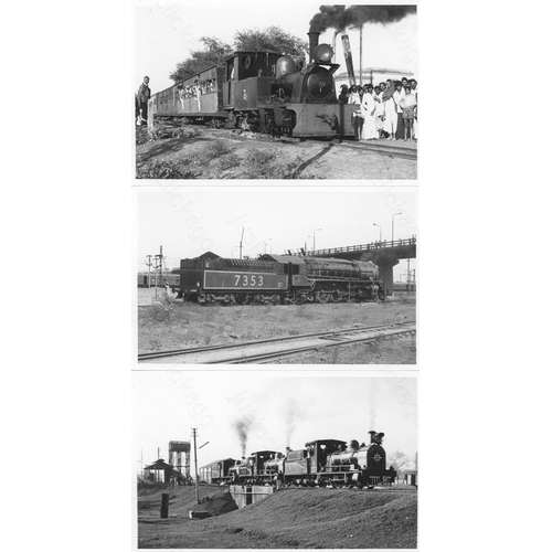 99 - Railway. Overseas Traction - INDIA. A collection of approx. 190, black and white, postcard size prin... 