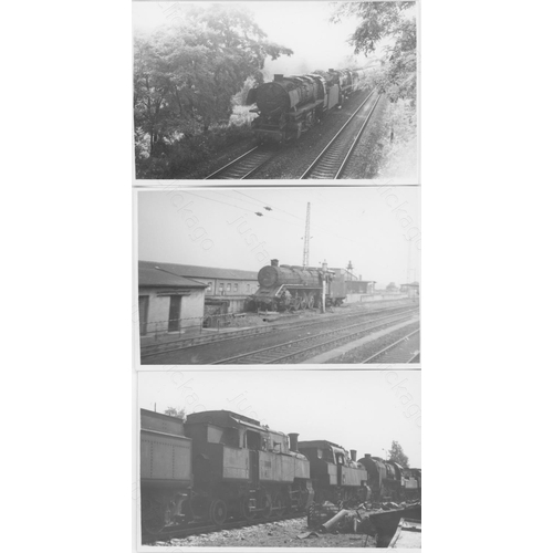 454 - Railway. Overseas Traction - Germany. A collection of approx. 150+, mainly black and white, postcard... 