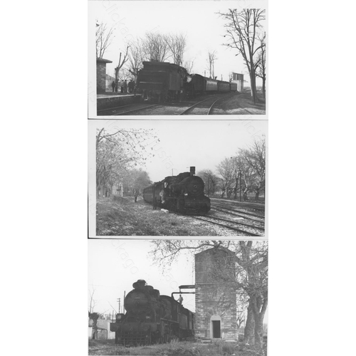 456 - Railway. Overseas Traction - Turkey. A collection of approx. 100, black and white, postcard size pri... 