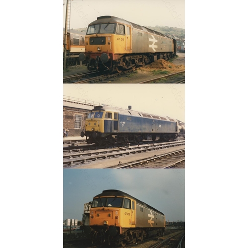 462 - Railway. Modern Traction. A shoebox containing approx. 700+ postcard size, colour prints. The prints... 