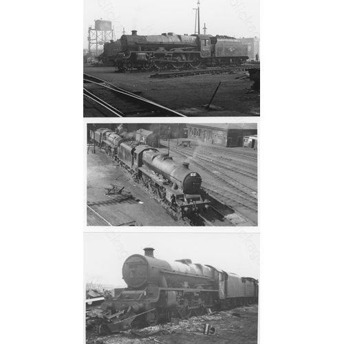 484 - Railway. B.R. Steam-ex L.M.S. A good assortment of approx. 400, black and white, postcard size print... 