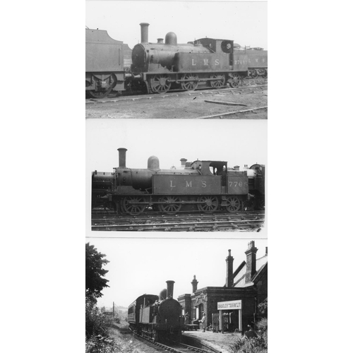 35 - Railway. B.R. Steam. A box of Approx. 650, black and white, postcard size prints. The prints are sli... 