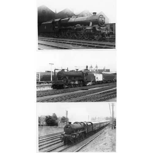 38 - Railway. B.R. Steam. A box of Approx. 750, black and white, postcard size prints. The prints are sli... 