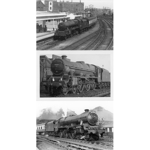 38 - Railway. B.R. Steam. A box of Approx. 750, black and white, postcard size prints. The prints are sli... 