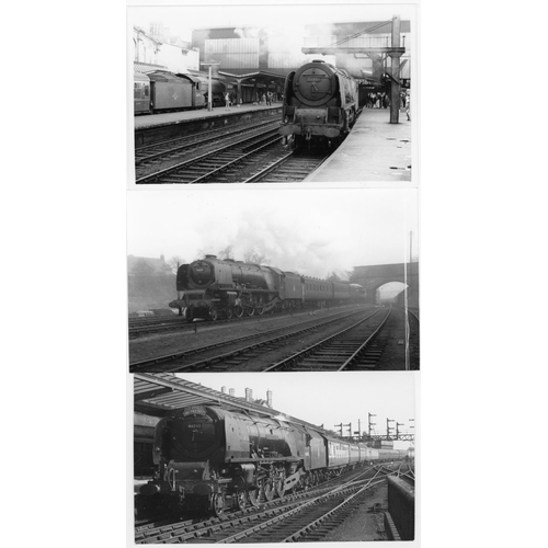 42 - Railway. B.R. Steam. A box of Approx. 750, black and white, postcard size prints. The prints are sli... 