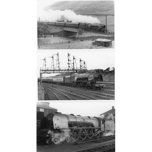 42 - Railway. B.R. Steam. A box of Approx. 750, black and white, postcard size prints. The prints are sli... 