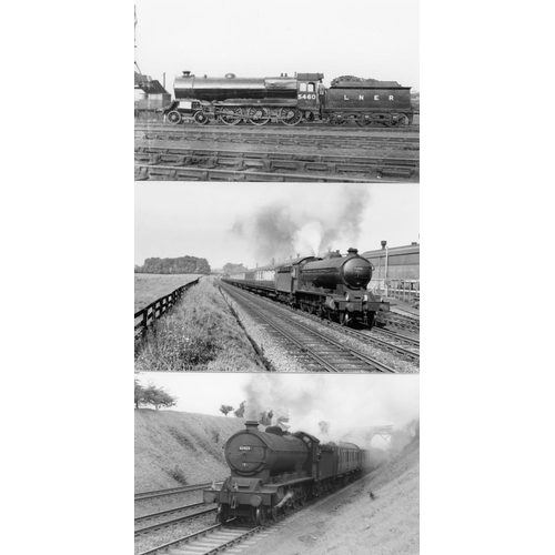 44 - Railway. B.R. Steam. A box of Approx. 750, black and white, postcard size prints. The prints are sli... 