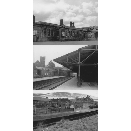 539 - Railway. Infrastructure. Approx. 100, black and white, postcard size prints. The digital copy prints... 