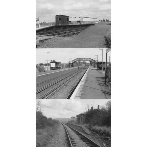 541 - Railway. Infrastructure. Approx. 100, black and white, postcard size prints. The digital copy prints... 