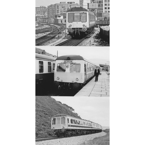 548 - Railway. Modern Traction. Approx. 200, black and white, postcard size prints. The digital copy print... 