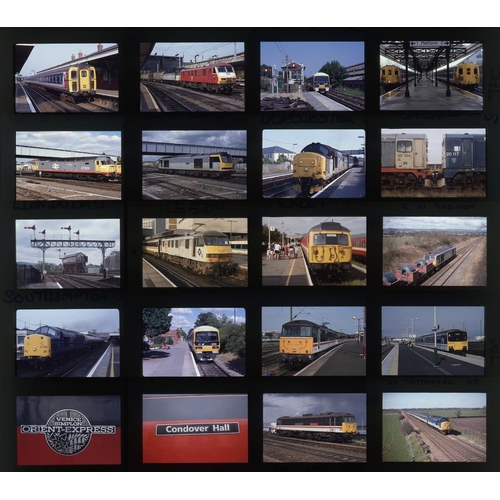 554 - Railway. Modern Traction. A slipcase slide album with approx. 455 x 35mm, colour slides, on mixed fi... 