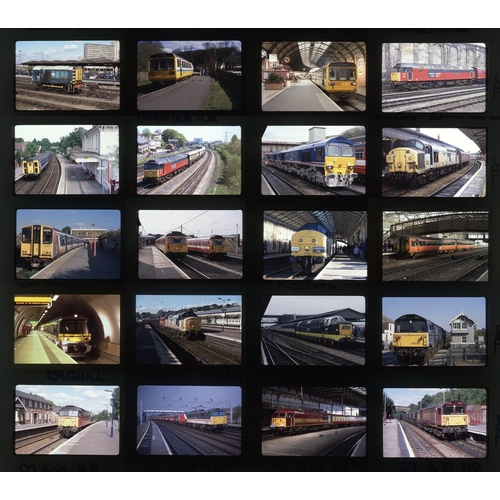 555 - Railway. Modern Traction. A slipcase slide album with approx. 435 x 35mm, colour slides, on mixed fi... 