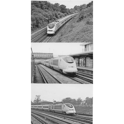 556 - Railway. Modern Traction. Approx. 200, black and white, with a few colour, postcard size prints. The... 