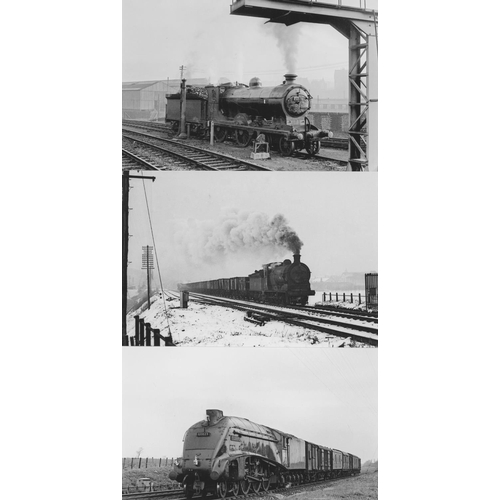 558 - Railway. B.R. Steam. Approx. 300, black and white, postcard size prints. NB. There is a lot of dupli... 