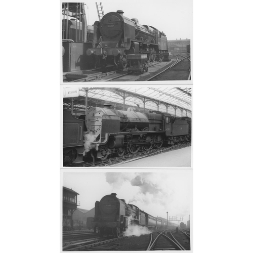 567 - Railway. L.M.S. Locomotives-Named and unnamed. A superb collection of commercial black and white pri... 