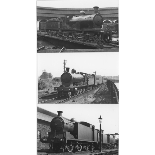 568 - Railway. B.R./L.M.S. and Scottish Locomotives. A superb collection of commercial black and white pri... 