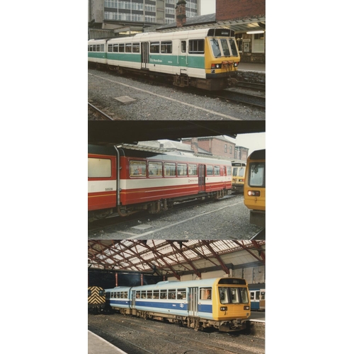 57 - Railway. Modern Traction. An assortment of approx. 300, colour and black and white prints, mainly po... 