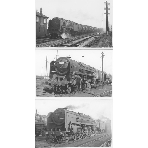 67 - Railway. B.R. Steam. A good assortment of approx. 170, black and white postcard size prints. The pri... 