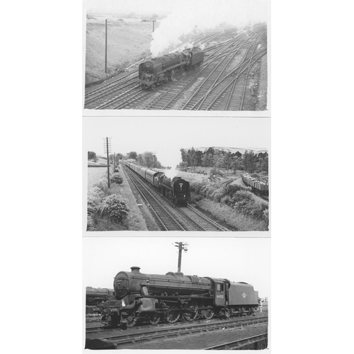 72 - Railway. B.R. Steam. A large assortment of approx. 1100+, black and white postcard size prints, hous... 