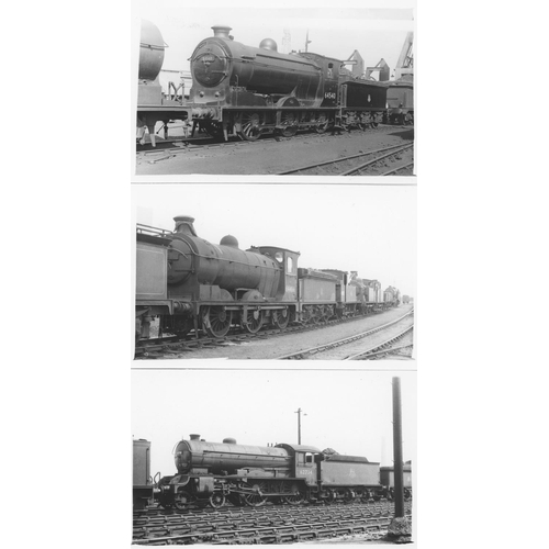 72 - Railway. B.R. Steam. A large assortment of approx. 1100+, black and white postcard size prints, hous... 