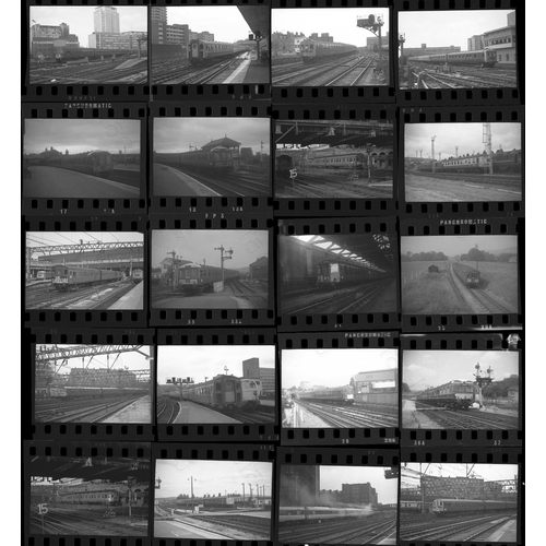 189 - Railway. Modern Traction. A small assortment of approx. 68 x 35mm, black and white, individual negat... 