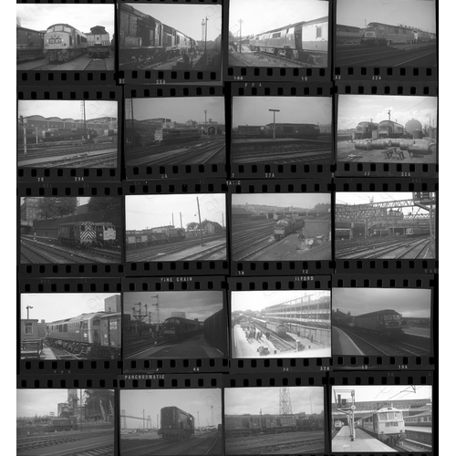 191 - Railway. Modern Traction. A small assortment of approx. 50 x 35mm, black and white, individual negat... 