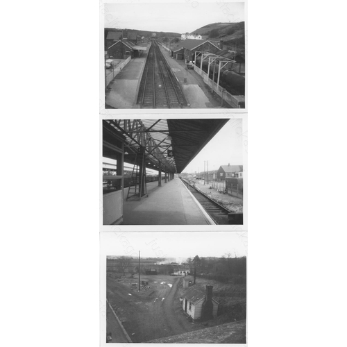 225 - Railway. Infrastructure. A box of approx. 600, black and white, mostly postcard size prints from sev... 